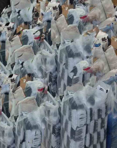 Pabrik Kaos Kaki Hitam Putih di Bandung