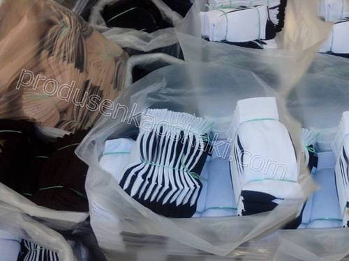 Pabrik Kaos Kaki Hitam Putih di Semarang