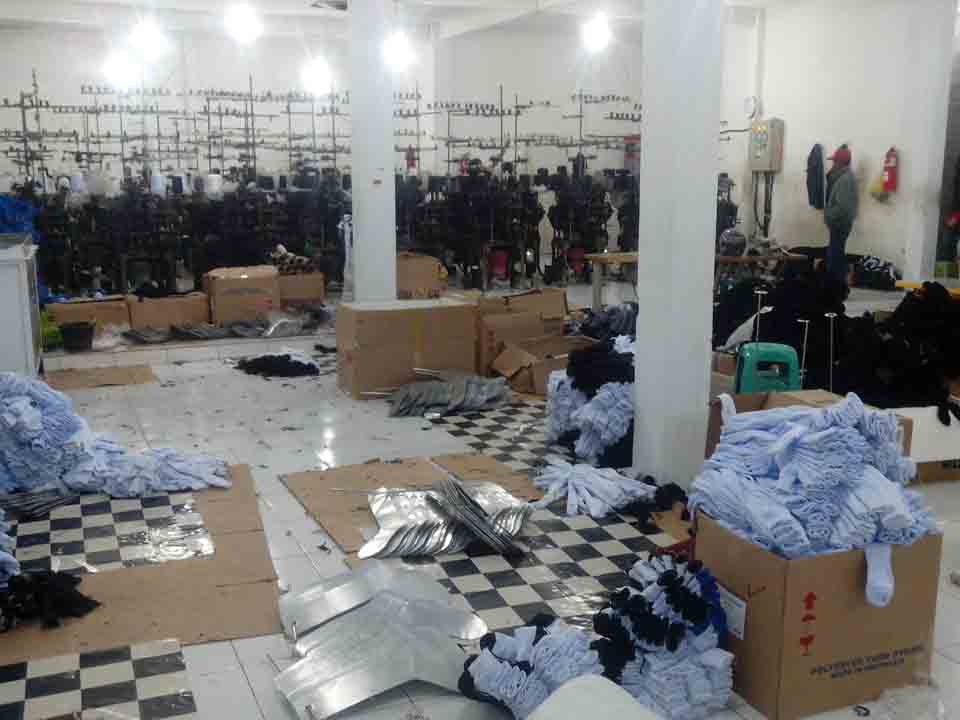 Pabrik Kaos Kaki Sekolah di Bogor