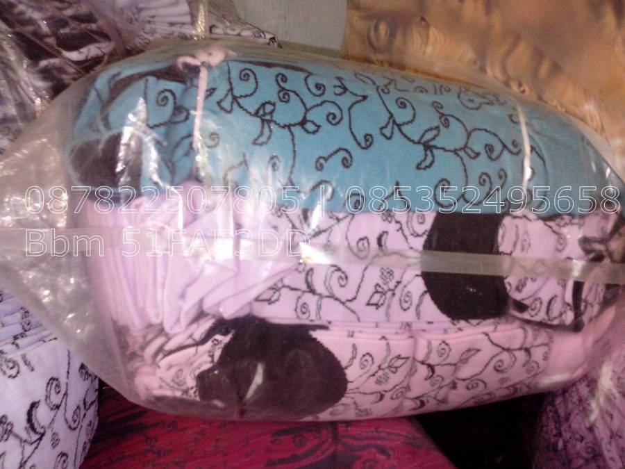 Pabrik Kaos Kaki Muslimah di Depok