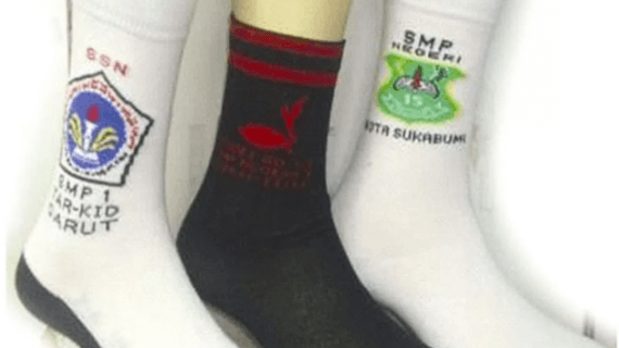 Produsen Kaos Kaki Sekolah Bordir di Bandung