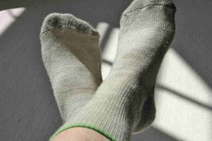 Pentingnya Ketahanan Warna yang Konsisten pada Kaos Kaki